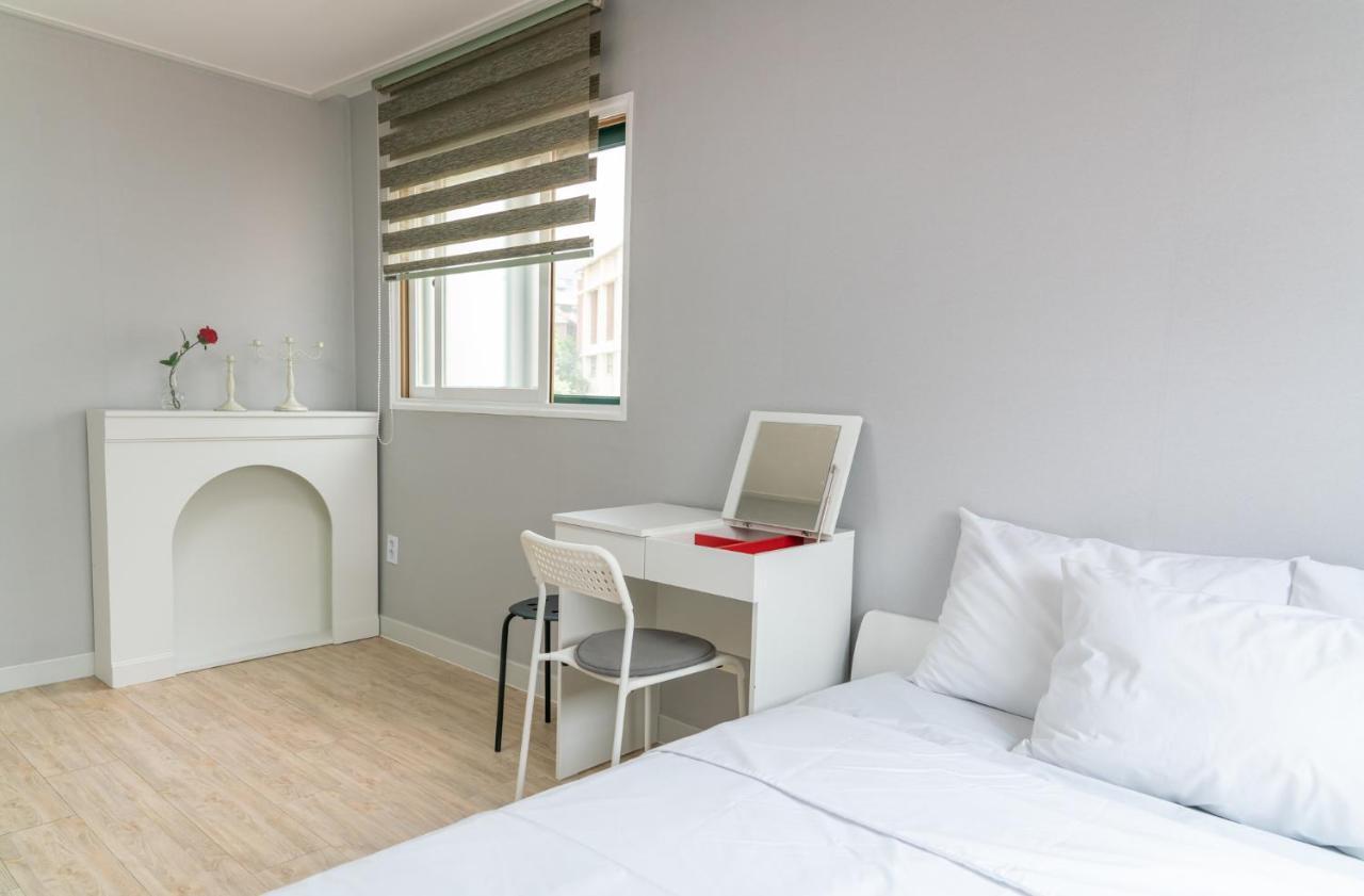 Seoul Station 4Min, Perfect For Family Hotel Екстериор снимка