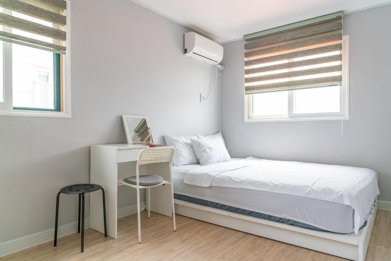 Seoul Station 4Min, Perfect For Family Hotel Екстериор снимка